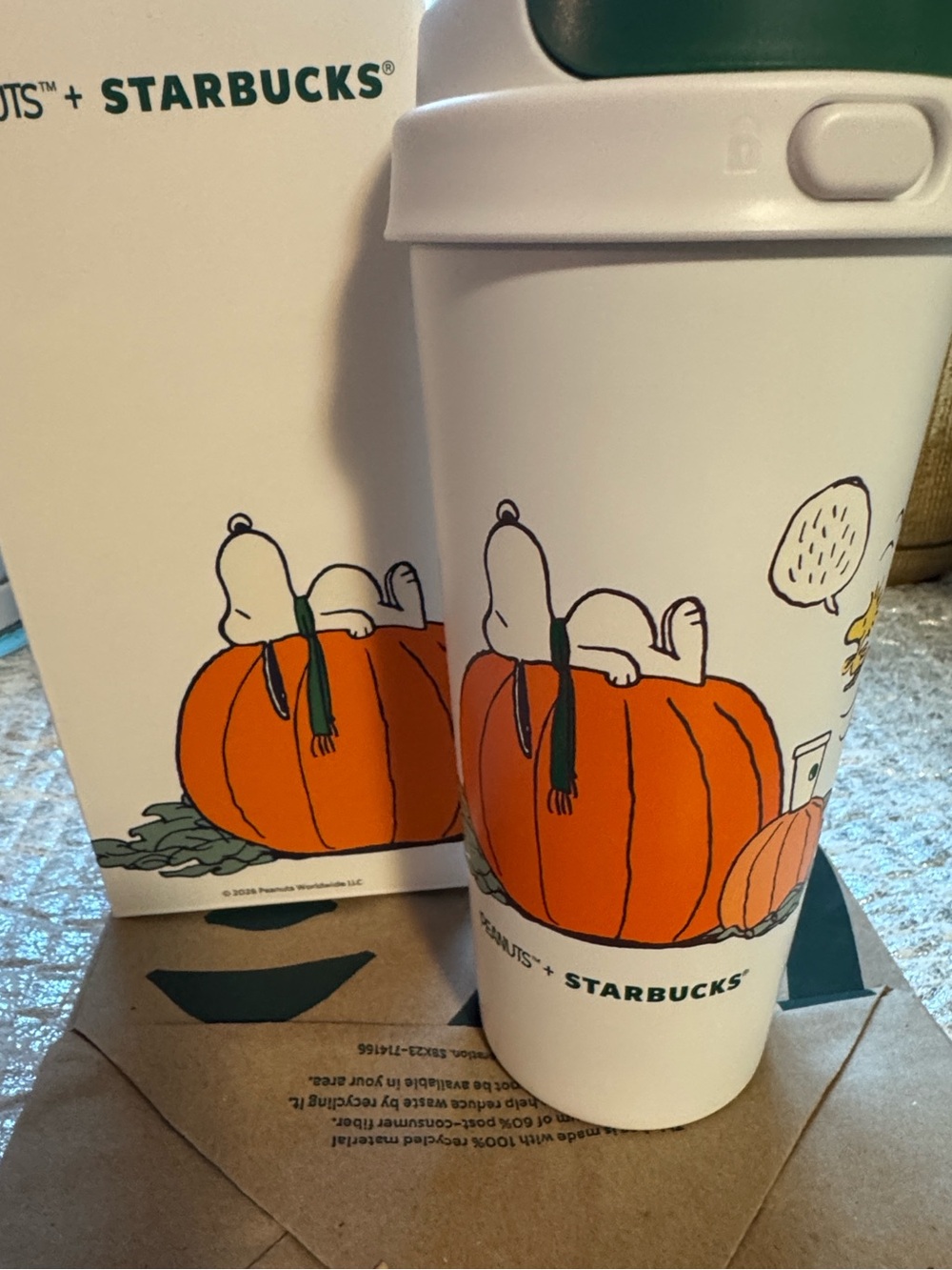 Starbucks Peanuts Snoopy Pumpkin Holiday Gift Box - White & Orange NWT !